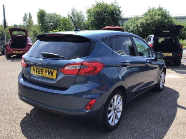 Ford Fiesta ecoboost-125-titanium - Image 5